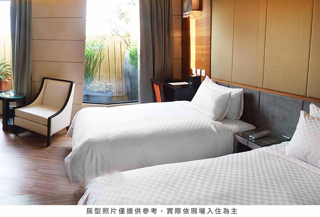 Royal Group Hotel Chun Shan Branch Kaohsiung Exterior photo